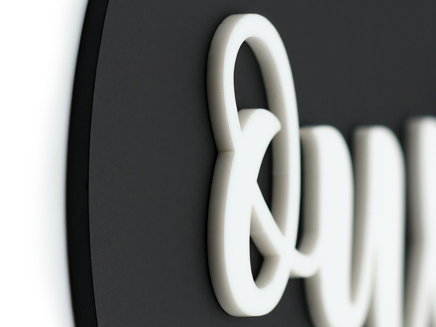 Brush, Oval - Open / Closed Sign | SIGNS.style